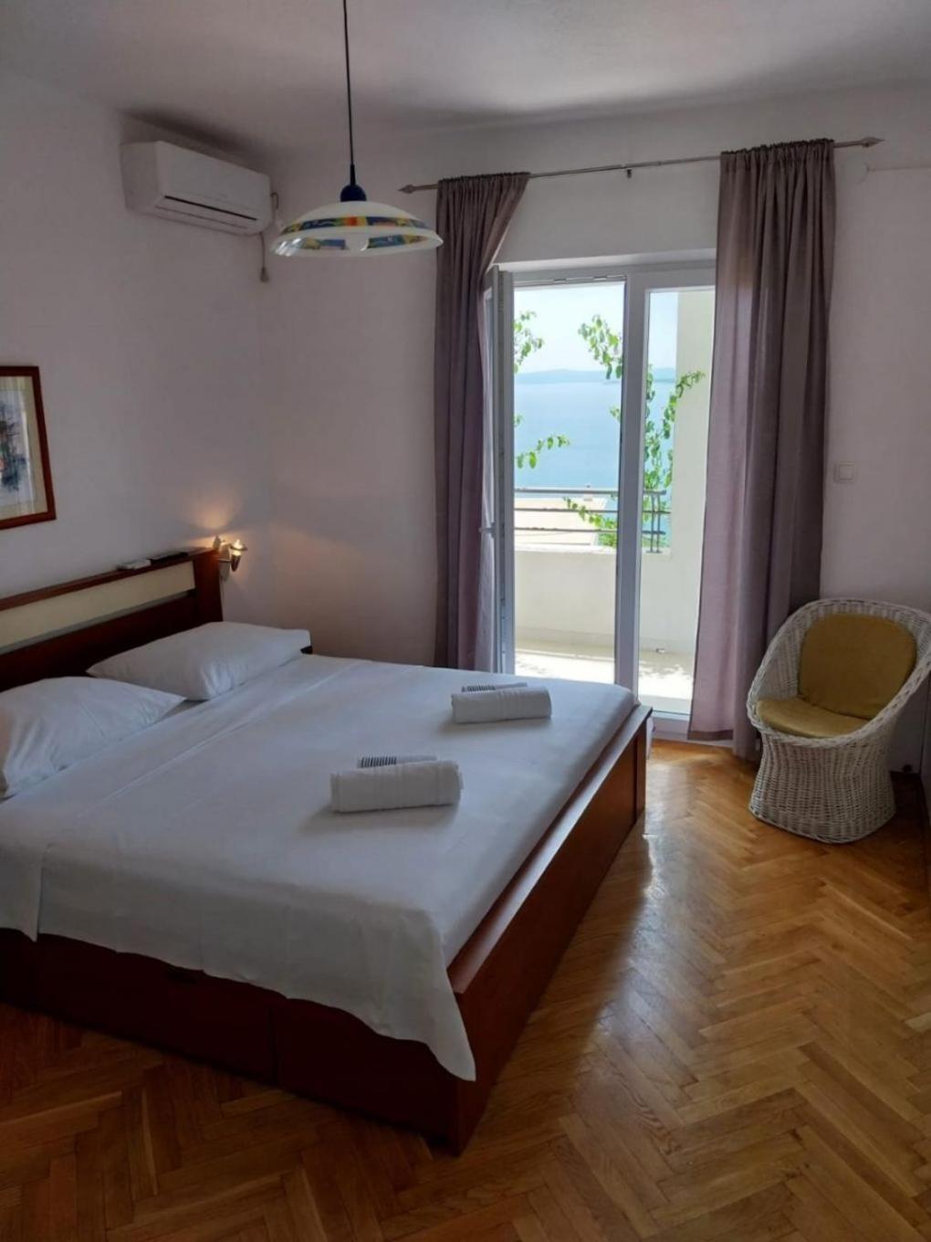 Apartments Josip Baška Voda Zewnętrze zdjęcie