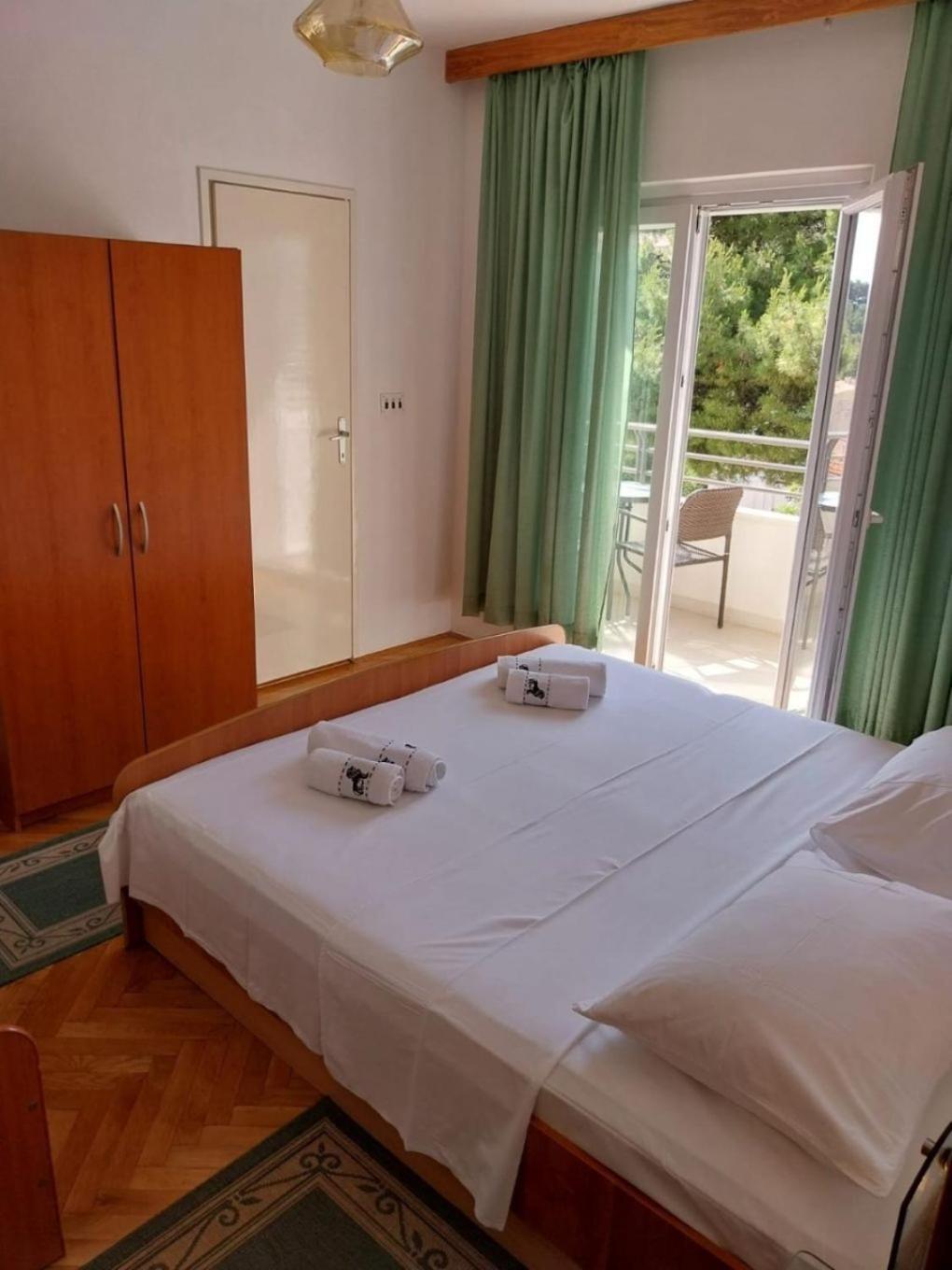 Apartments Josip Baška Voda Zewnętrze zdjęcie